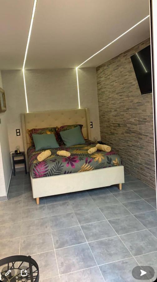 Belle Appartement Studieux Centre Ville Avignon Luaran gambar